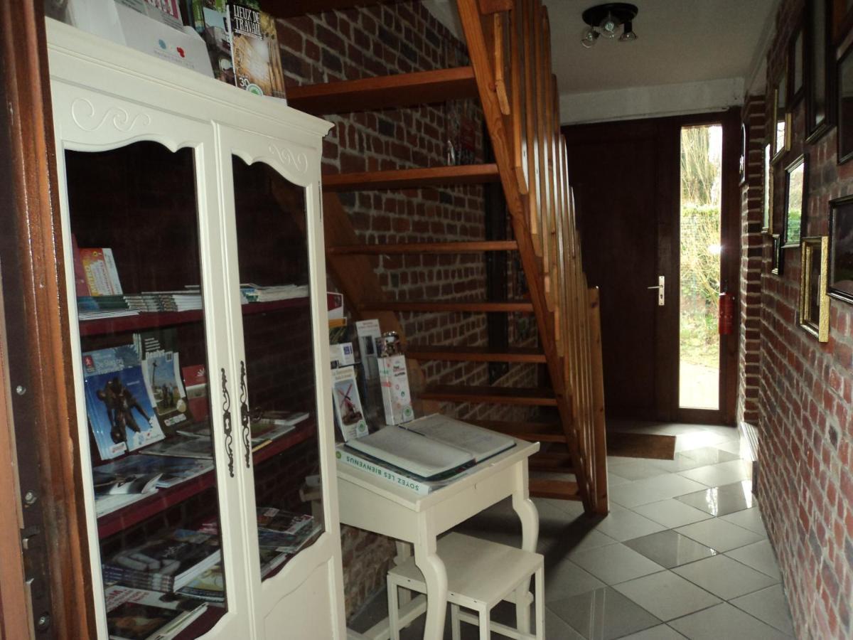 Bed and Breakfast Chez Julie Beaucamps-Ligny Exterior foto