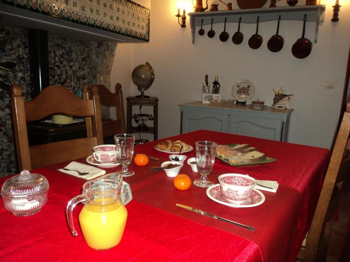 Bed and Breakfast Chez Julie Beaucamps-Ligny Exterior foto